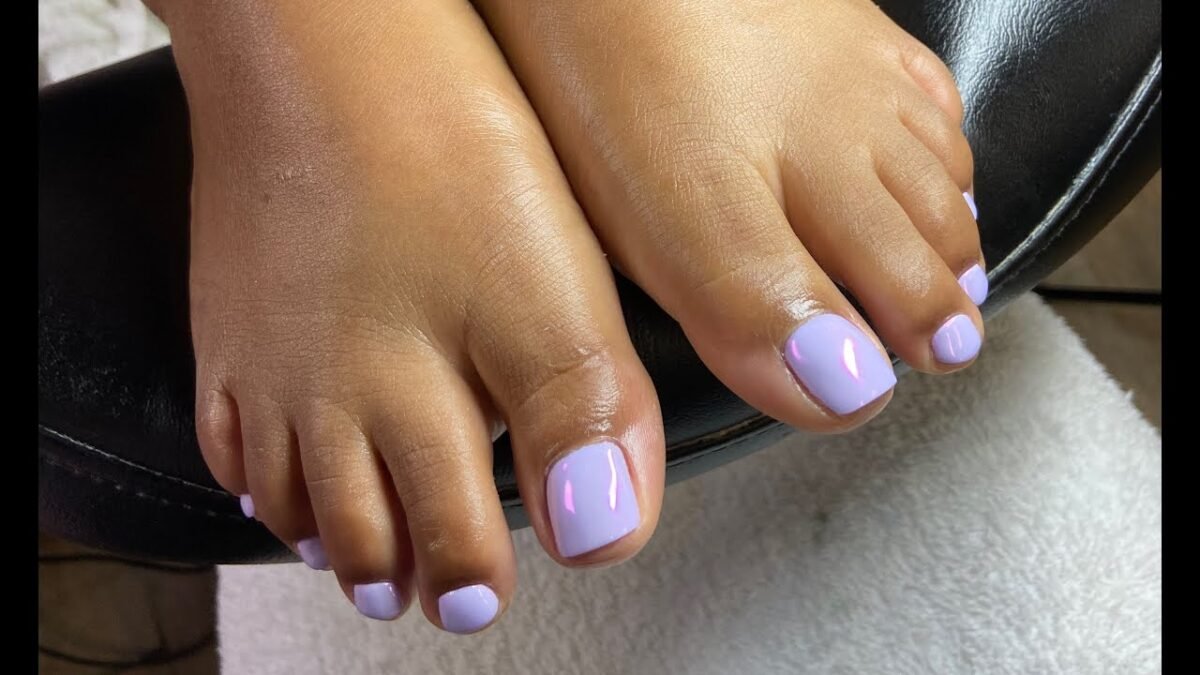 Gel Pedicure
