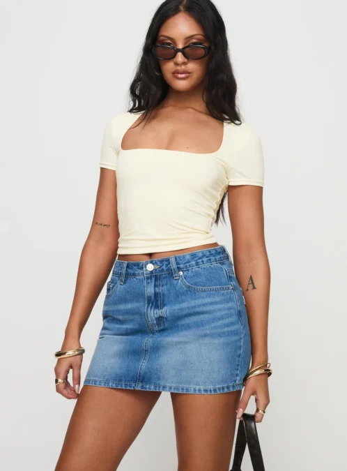 Denim Skirt Style Guide: How to Choose, Wear, and Care for It Denim Skirt
